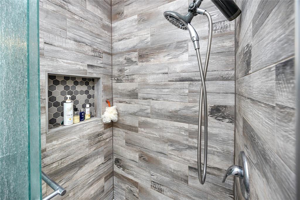 1869 Seton Drive Clearwater, FL 33763 - Photo 20 of 40 a view of entryway with wooden floor