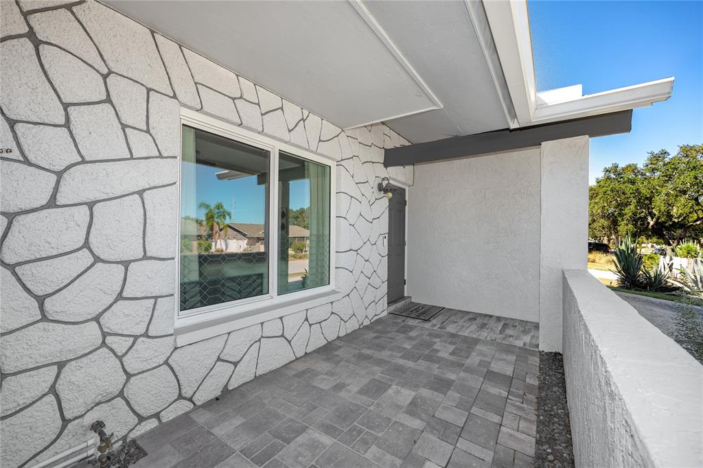 1869 Seton Drive Clearwater, FL 33763 - Photo 39 of 40 a view of an entryway