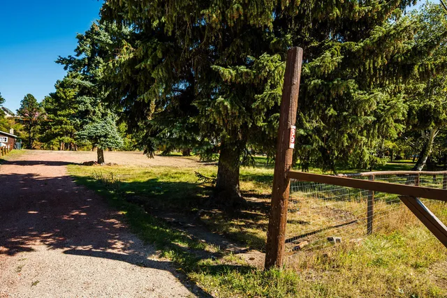 $240,000 | 39 Fish Hatchery Road, Story, WY 82842