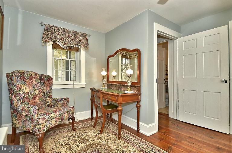 6516 Roy Shafer Road Middletown, MD 21769 - Photo 8 of 30 Bedroom