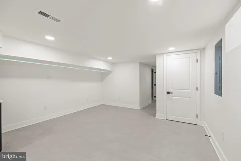 $650,000 | 174 Lauriston Street, Philadelphia, PA 19128