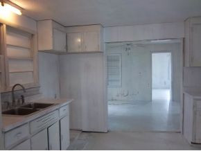 328 Rogers Road Bristol, TN 37620 - Photo 6 of 12 Photo 6