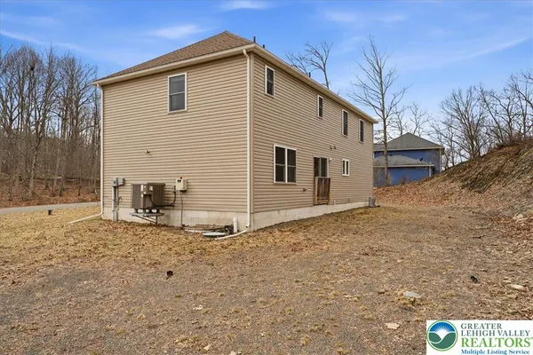 $399,900 | 225 Swan Court, East Stroudsburg, PA 18302