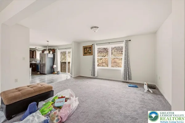 $399,900 | 225 Swan Court, East Stroudsburg, PA 18302