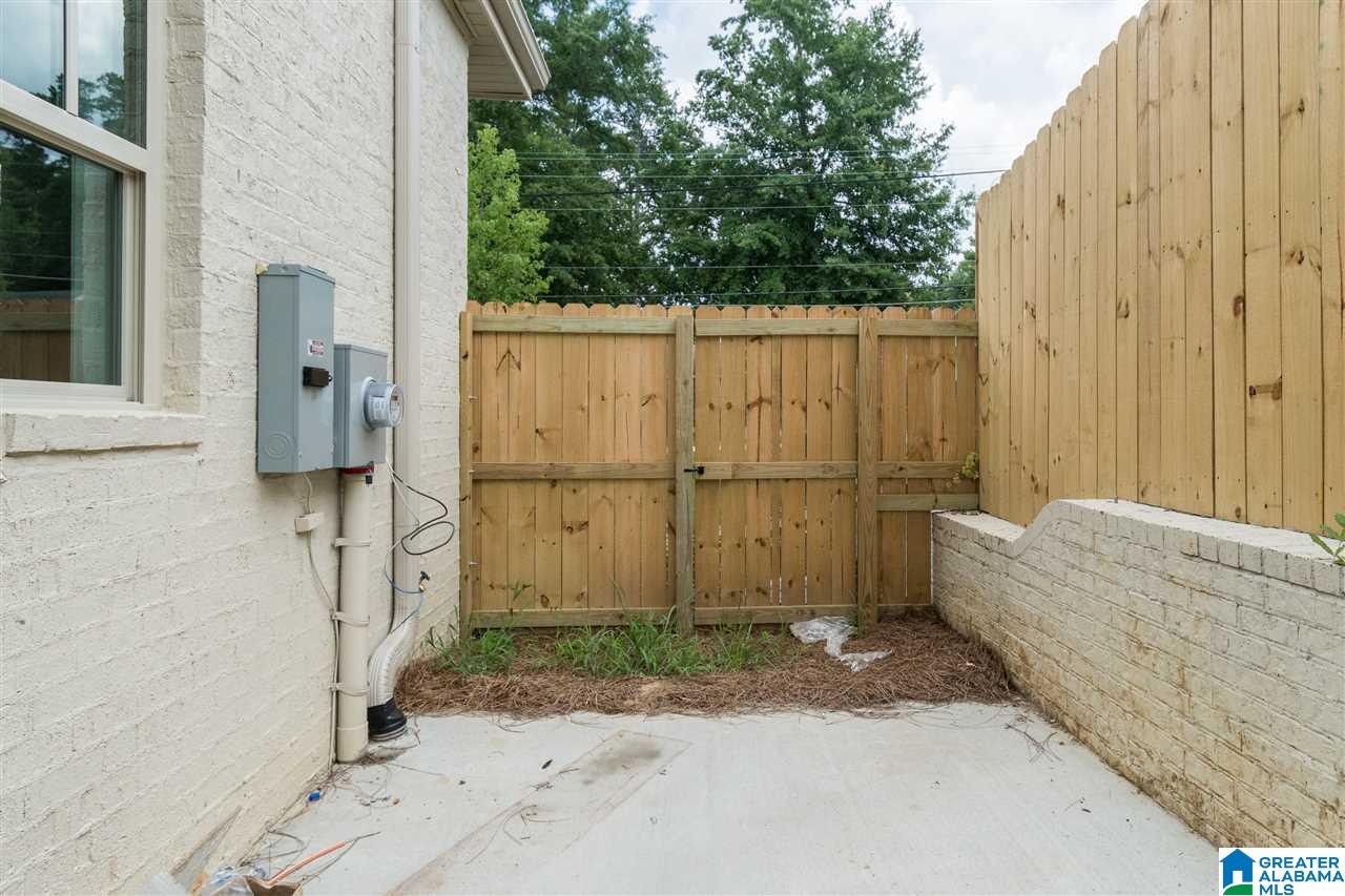 433 Columbiana Road Birmingham, AL 35209 - Photo 33 of 35