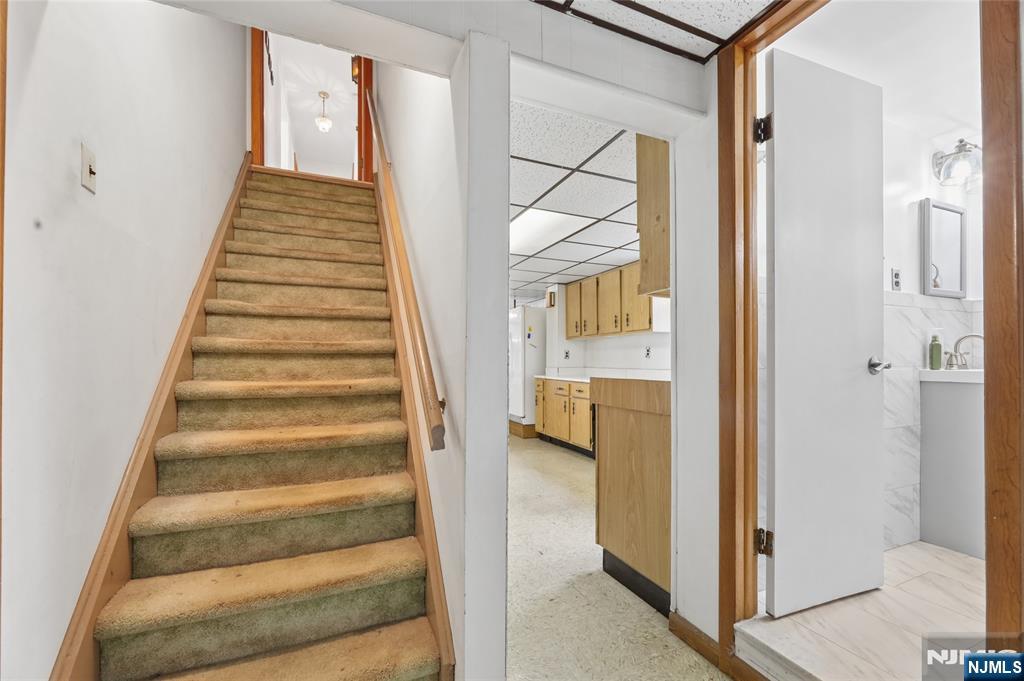 265 Lincoln Place Garfield, NJ 07026 - Photo 23 of 32