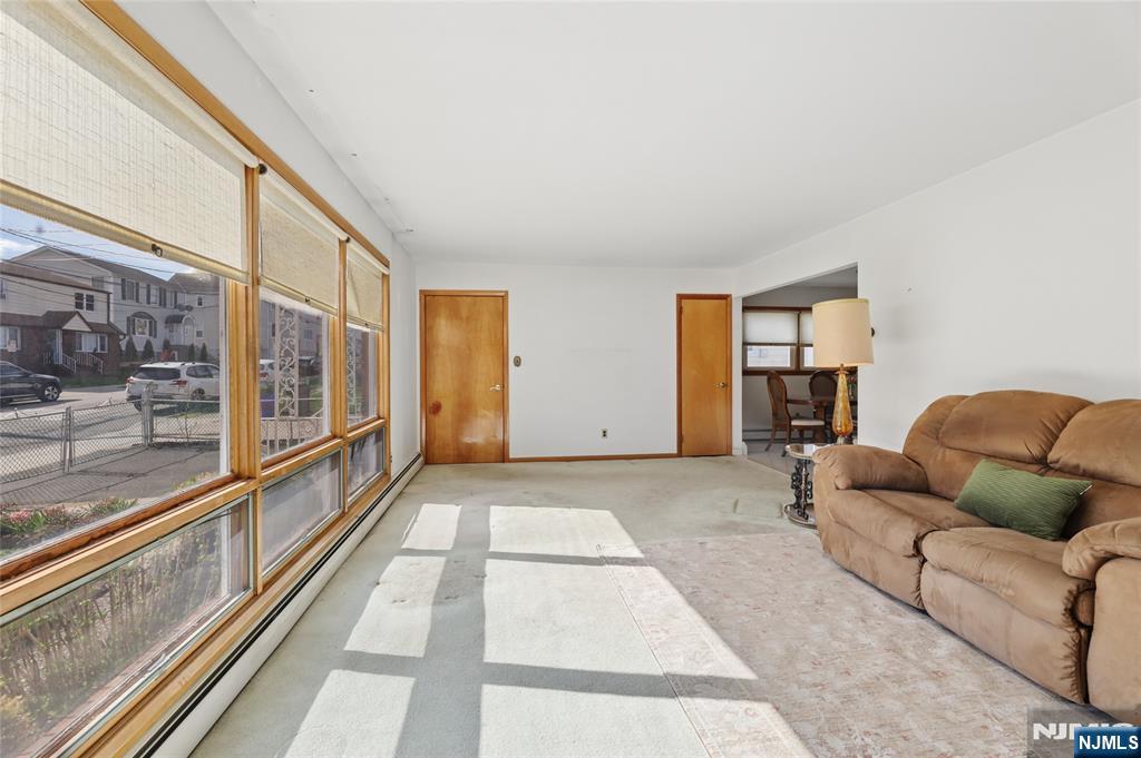 265 Lincoln Place Garfield, NJ 07026 - Photo 5 of 32