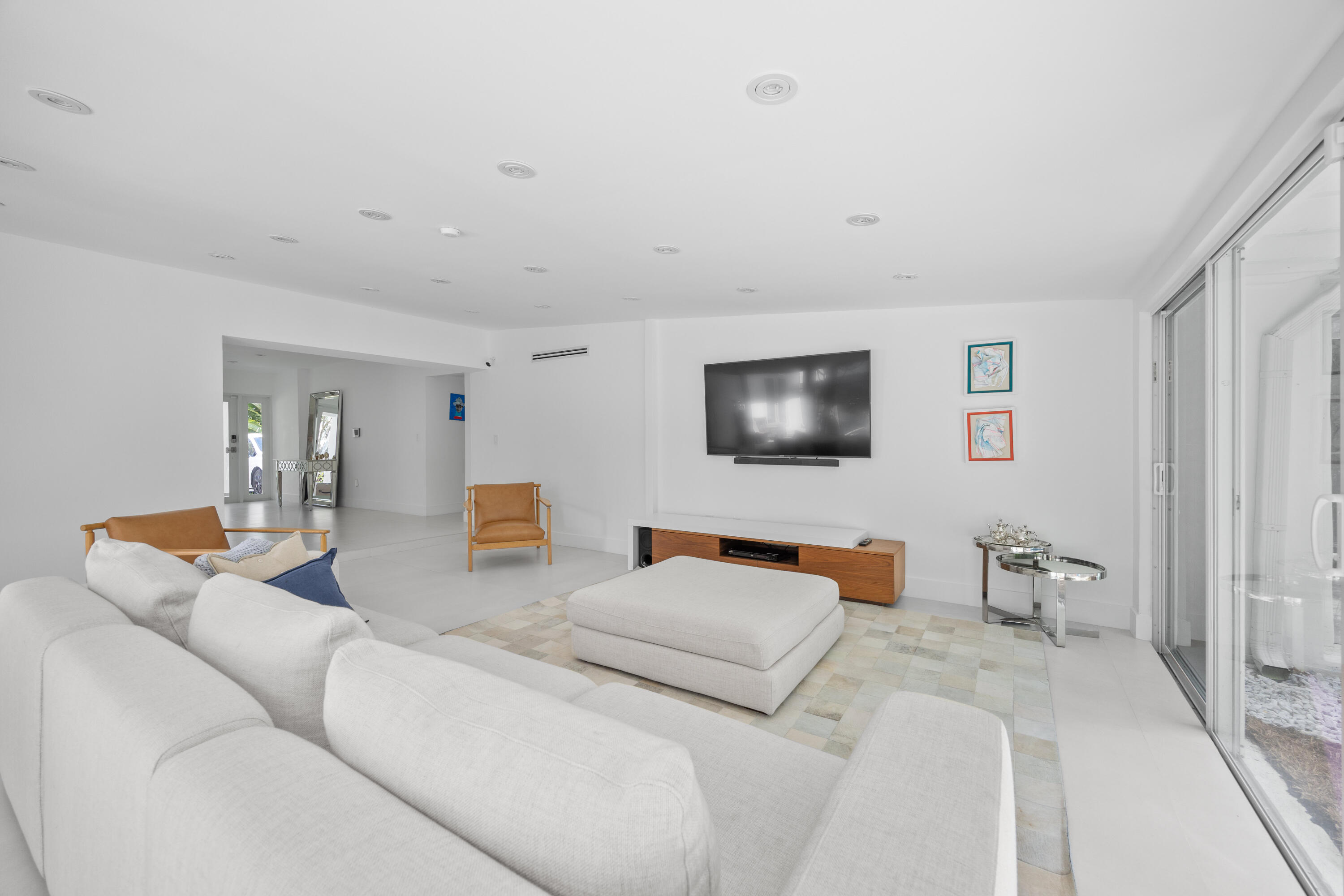 630 Allendale Road Key Biscayne, FL 33149 - Photo 16 of 41 0027