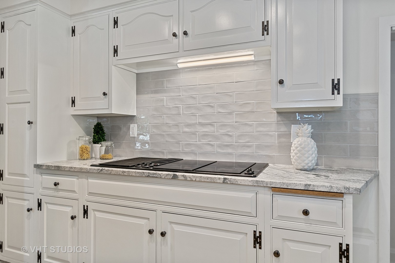 490 Sunset Road Winnetka, IL 60093 - Photo 11 of 24