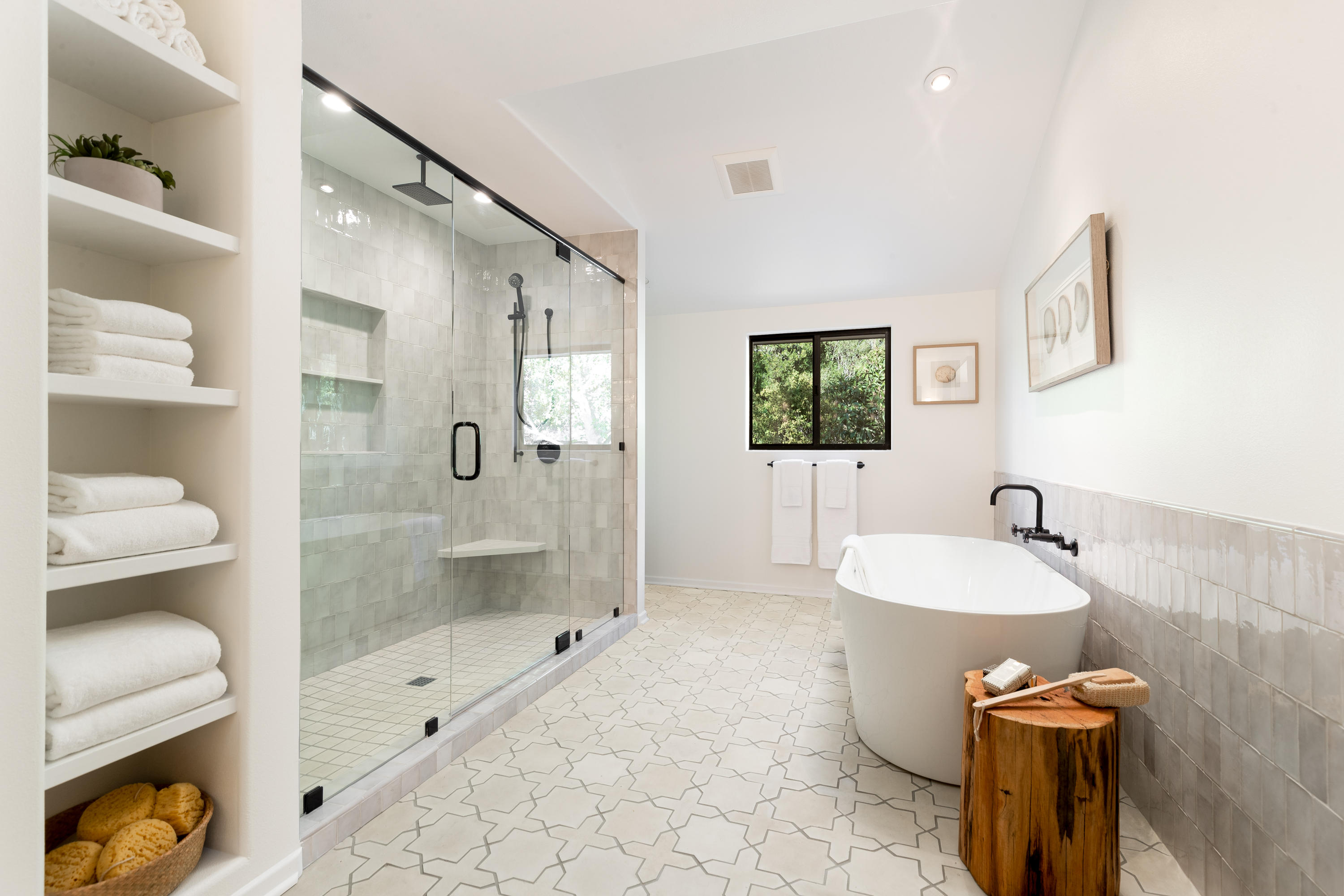 4671 La Espada Drive Santa Barbara, CA 93111 - Photo 17 of 37 a bathroom with a sink toilet and shower
