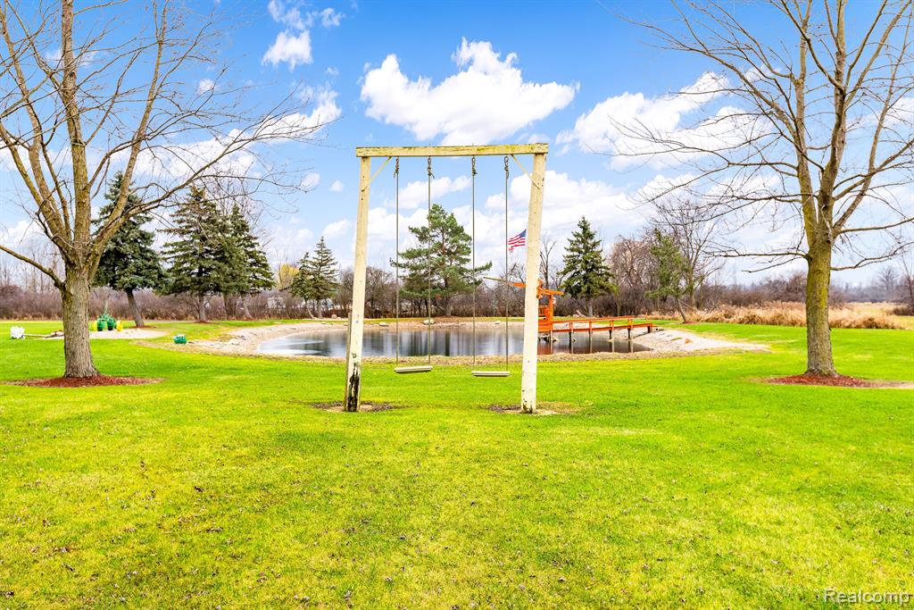 1411 Fox Road Goodells, MI 48027 - Photo 40 of 61