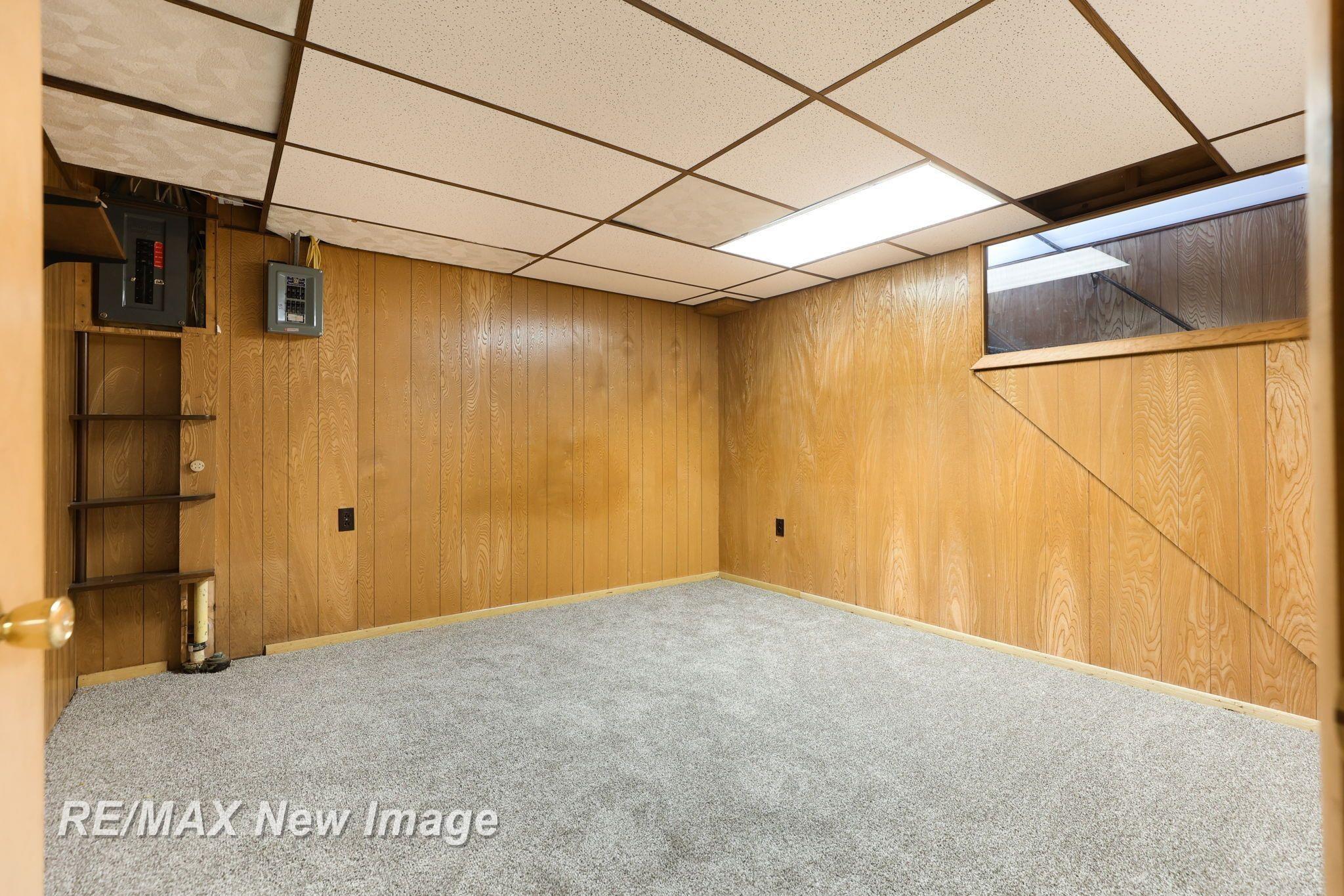 2370 Anderson Road Saginaw, MI 48603 - Photo 32 of 41 50133332-e73f5c24-cf9f-4043-a9dc-d7c4187a6602.JPG
