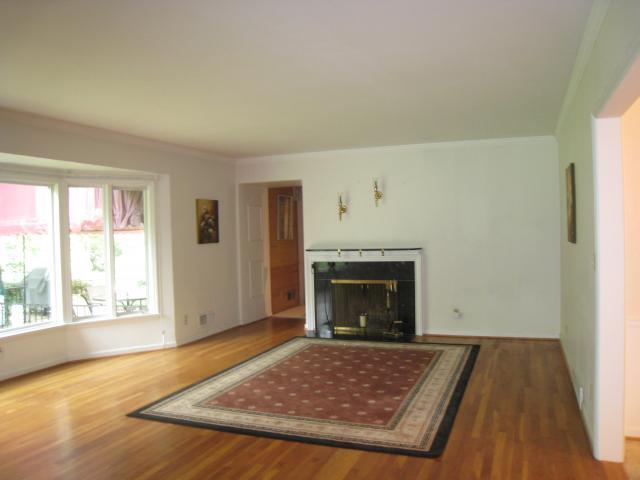 1325 Haddon Road Columbus, OH 43209 - Photo 8 of 18 Gallery Image 8