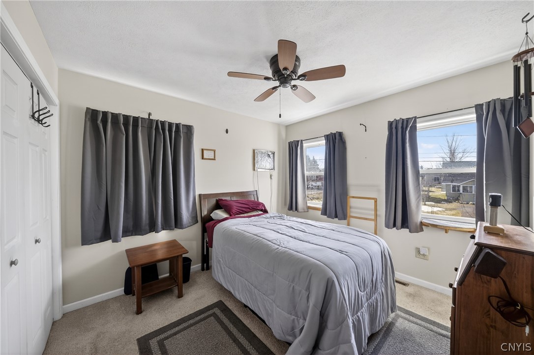 7113 Lakeshore Road Cicero, NY 13039 - Photo 18 of 45