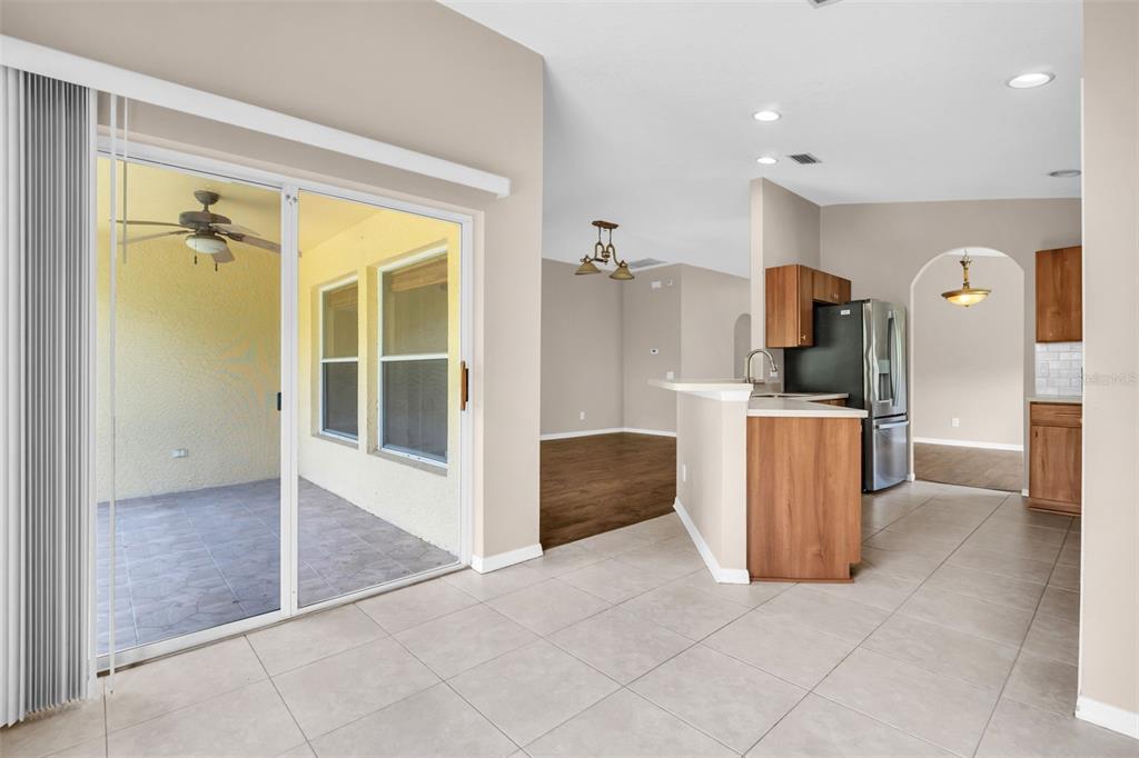 12415 Rustic View Court Tampa, FL 33635 - Photo 16 of 53