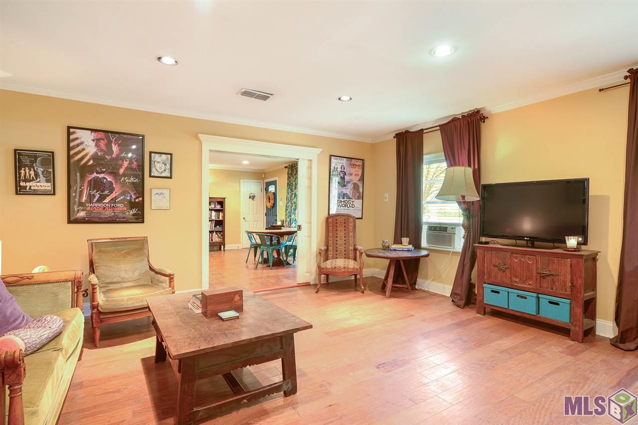 4836 Floynell Drive Baton Rouge, LA 70809 - Photo 6 of 14 Living ROom