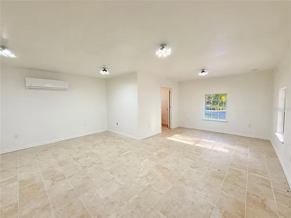 $3,500 | 14311 Main Street, Alachua, FL 32615