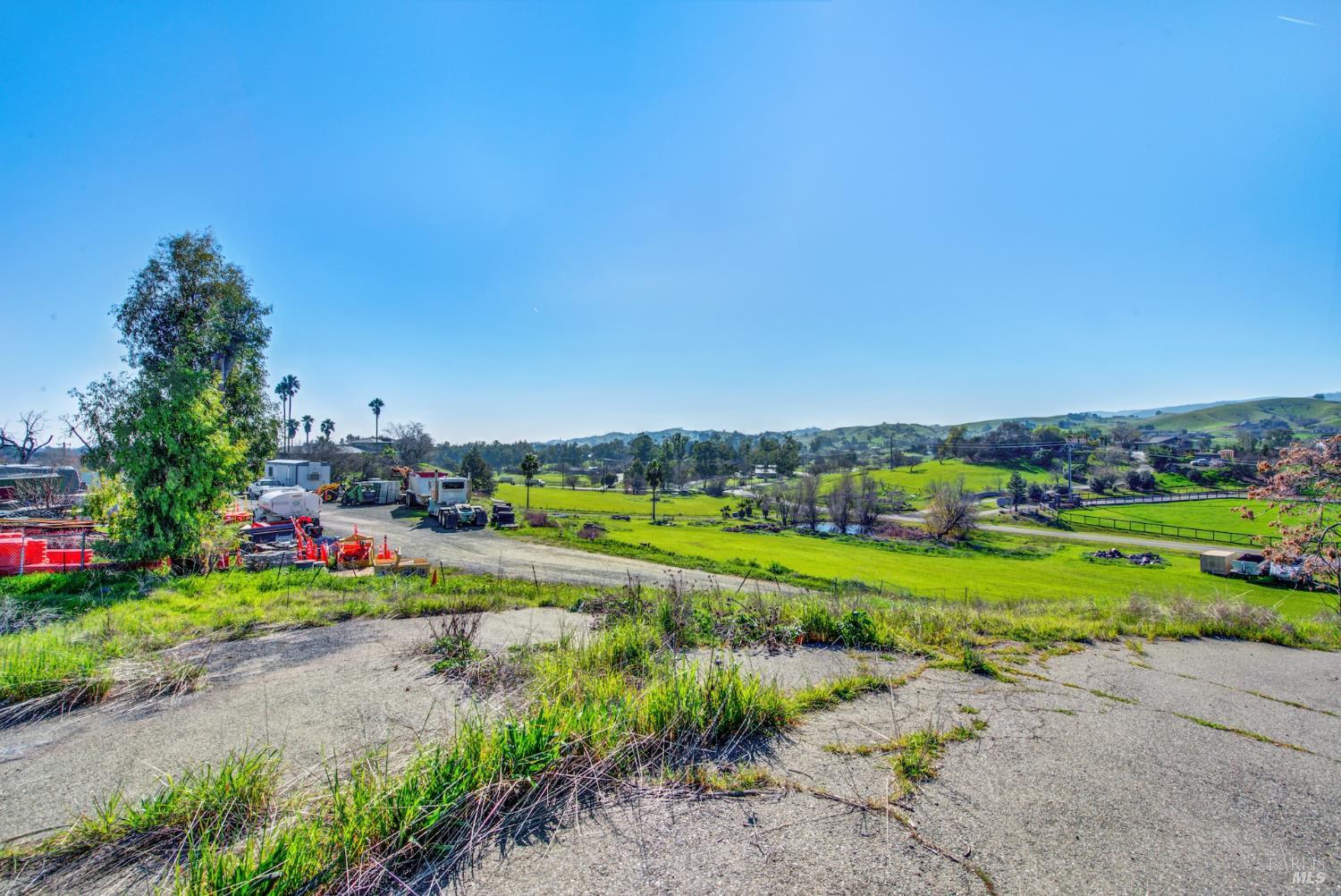 7668 English Hills Road Vacaville, CA 95688 - Photo 76 of 83