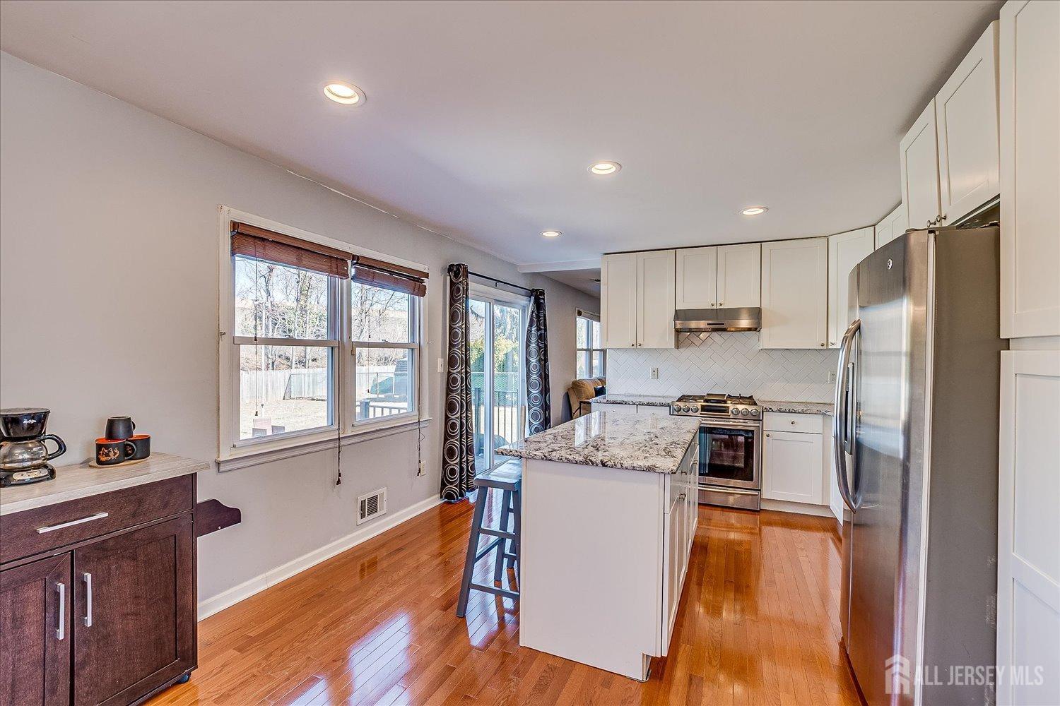 5 Patricia Avenue Edison, NJ 08837 - Photo 14 of 35