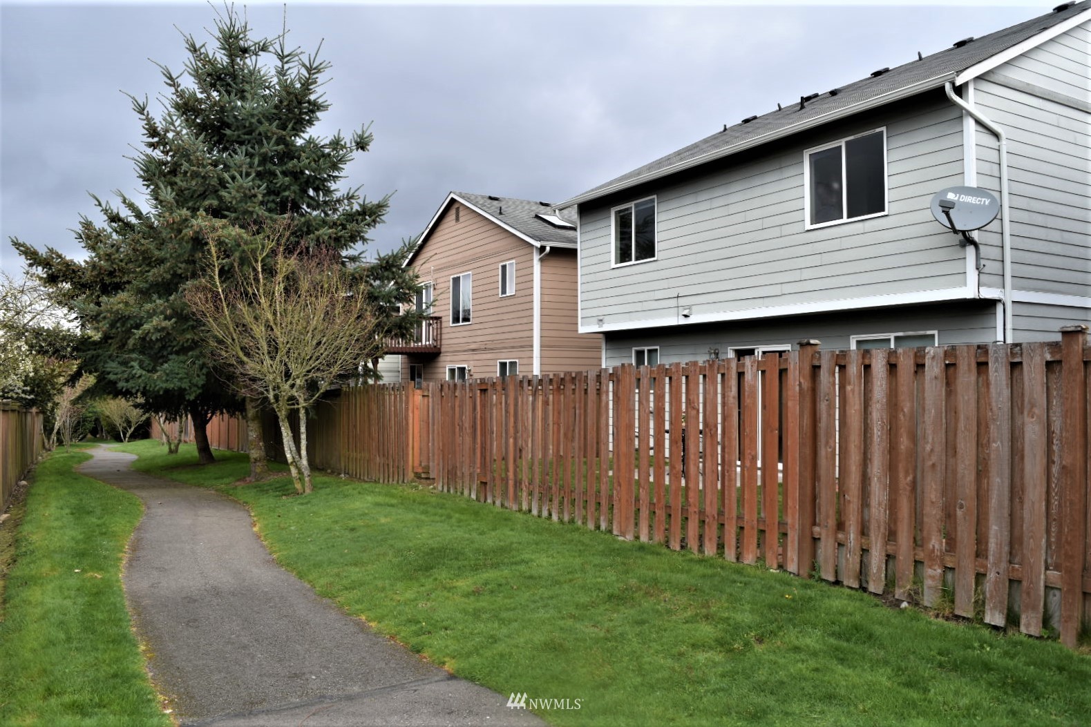 4004 152nd Place Southeast Bothell, WA 98012 - Photo 25 of 26 Gallery Image 25