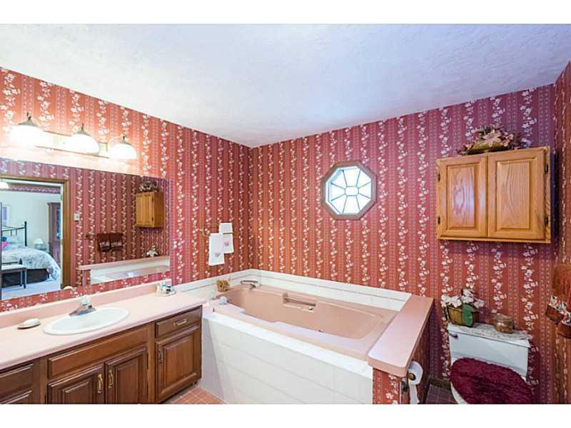 6329 Hartzell Road Greenville, OH 45331 - Photo 18 of 23 Gallery Image 18