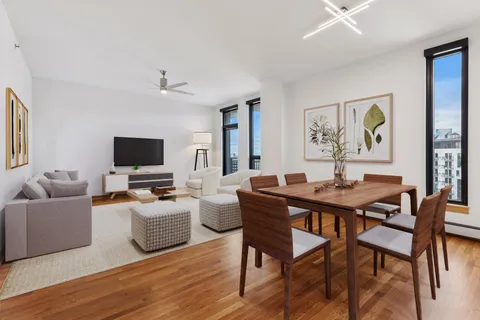 $640,000 | 1240 South 2nd Street, Unit 1004, Minneapolis, MN 55415