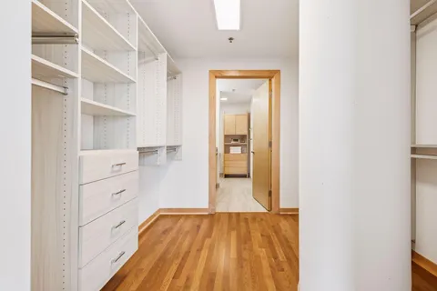 $640,000 | 1240 South 2nd Street, Unit 1004, Minneapolis, MN 55415