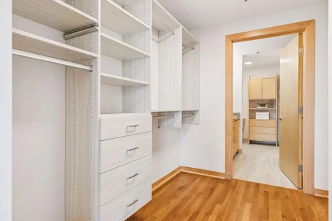 $640,000 | 1240 South 2nd Street, Unit 1004, Minneapolis, MN 55415