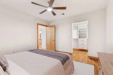 $640,000 | 1240 South 2nd Street, Unit 1004, Minneapolis, MN 55415