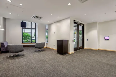 $640,000 | 1240 South 2nd Street, Unit 1004, Minneapolis, MN 55415