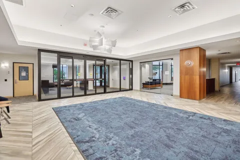 $640,000 | 1240 South 2nd Street, Unit 1004, Minneapolis, MN 55415