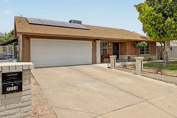 $475,000 | 2214 East Holmes Avenue, Mesa, AZ 85204