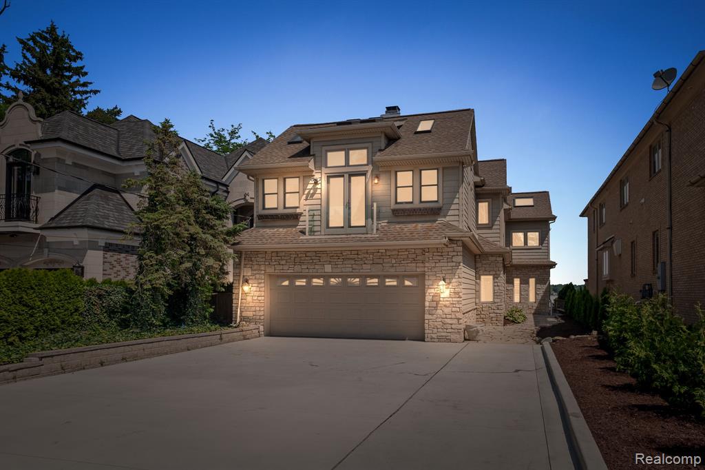 2380 Walnut Lake Road West Bloomfield, MI 48323 - Photo 2 of 40