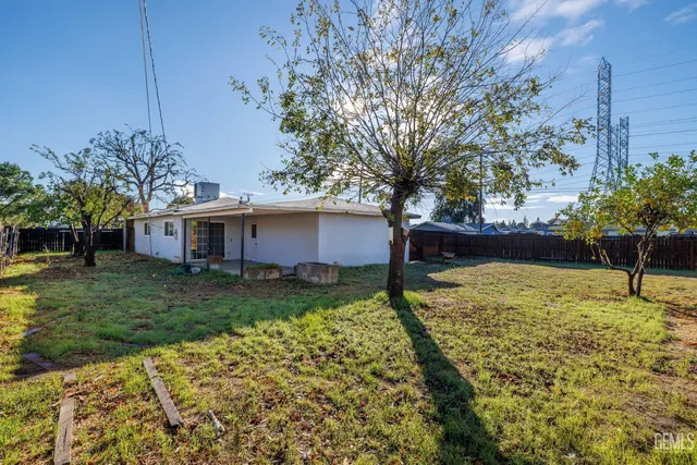 $315,000 | Undisclosed Address, Bakersfield, CA 93312