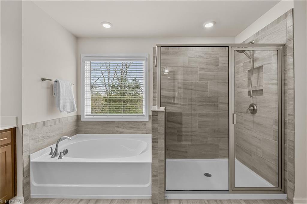 4218 Pelican Street High Point, NC 27265 - Photo 38 of 50