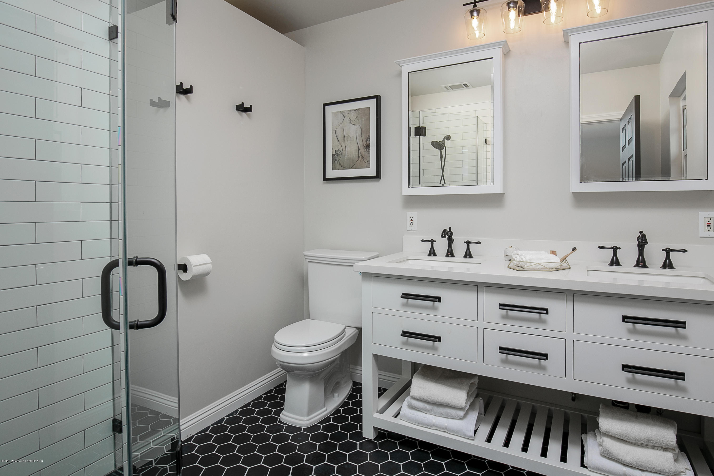 2384 Galbreth Road Pasadena, CA 91104 - Photo 20 of 30 Second master bathroom