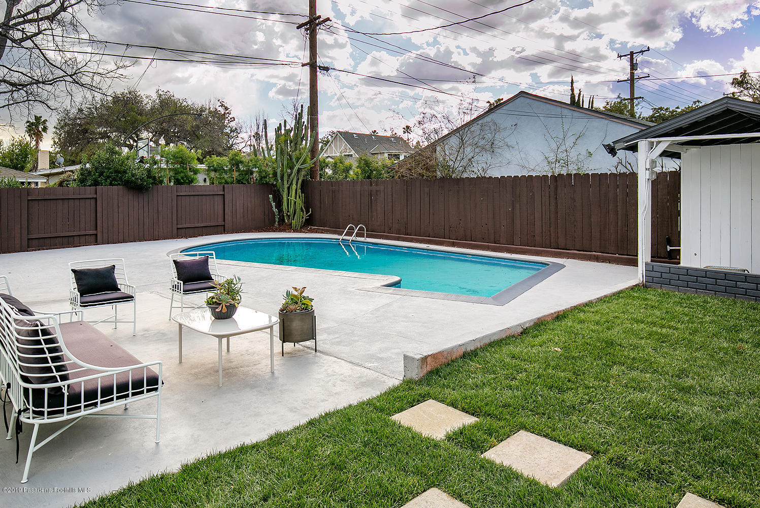 2384 Galbreth Road Pasadena, CA 91104 - Photo 27 of 30 Backyard 2