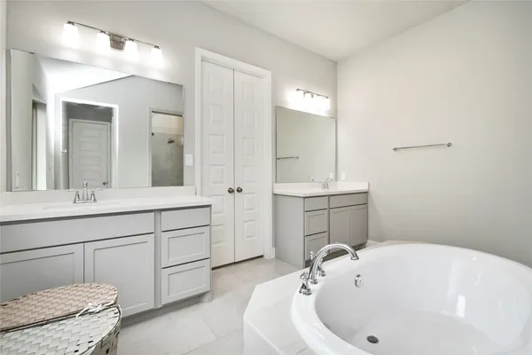 $3,250 | 5042 Albany Shores Lane, Fulshear, TX 77441