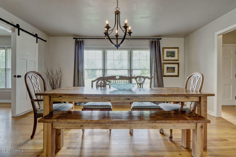 3825 Sweetbriar Road Wilmington, NC 28403 - Photo 6 of 36 006__jka3831_2_3_4_5_6_7