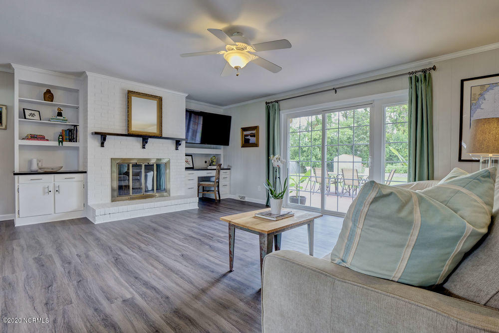 3825 Sweetbriar Road Wilmington, NC 28403 - Photo 9 of 36 009__jka3866_67_68_69_70_71_72