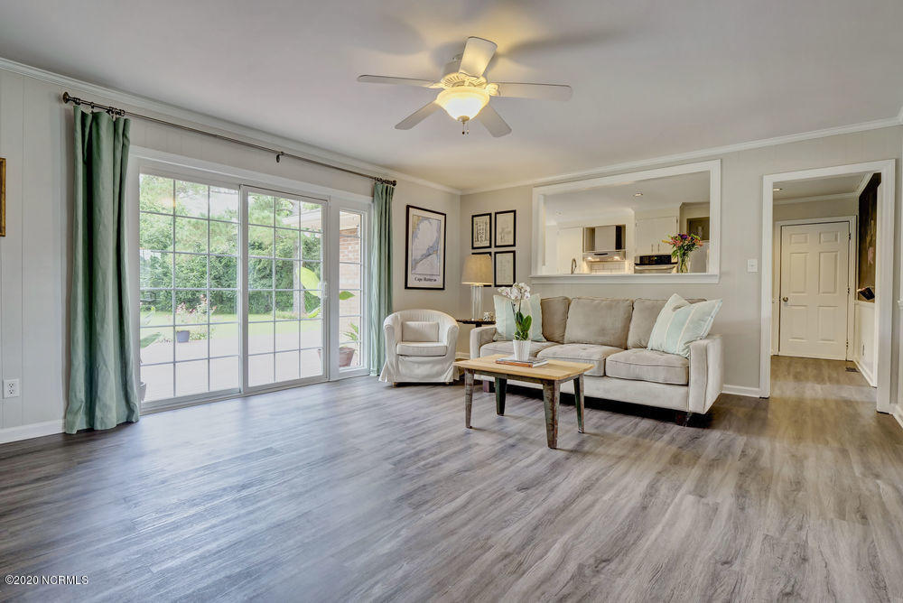 3825 Sweetbriar Road Wilmington, NC 28403 - Photo 10 of 36 010__jka3873_4_5_6_7_8_9