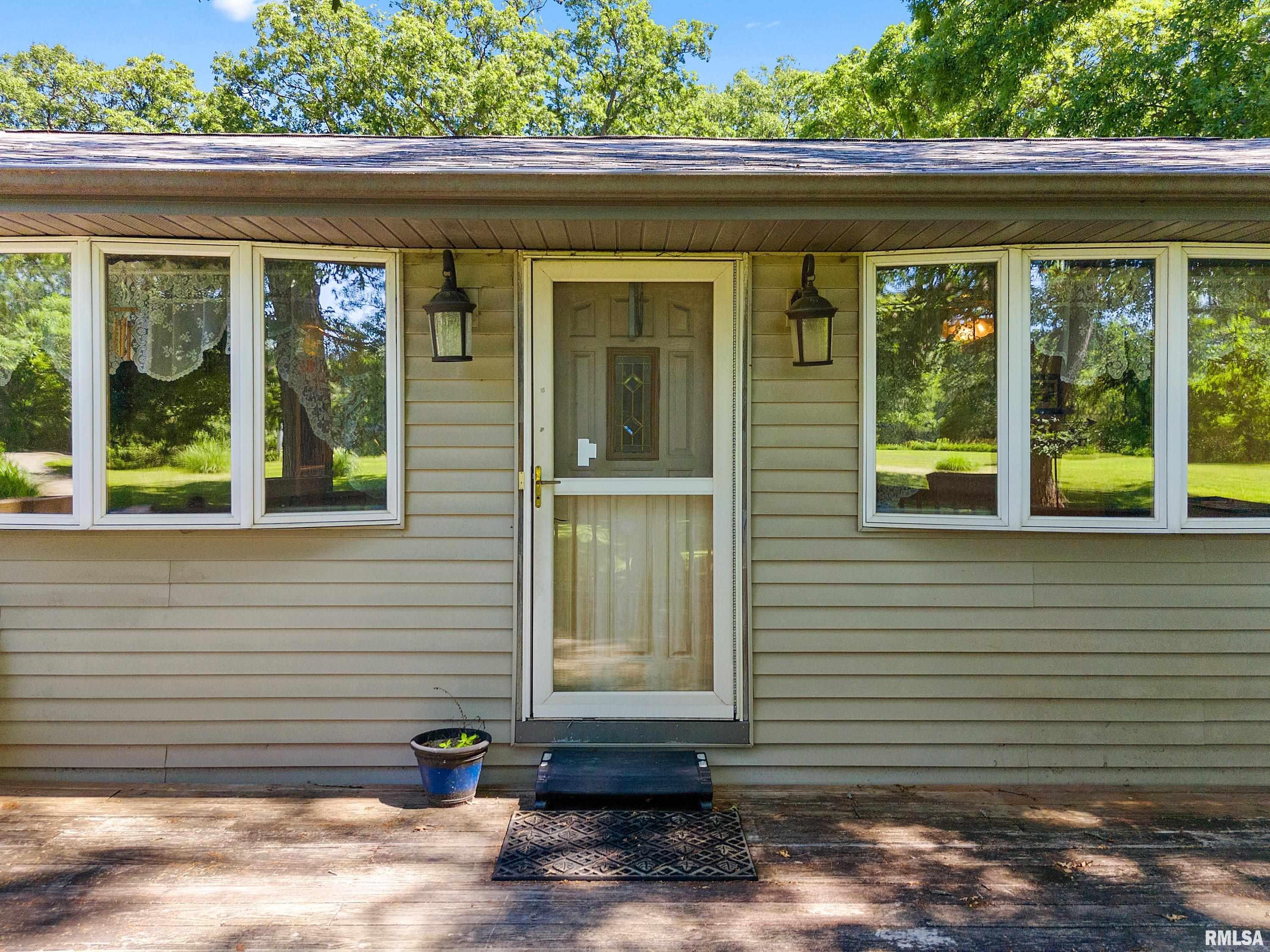 283 Fairview Washington, IL 61571 - Photo 5 of 46