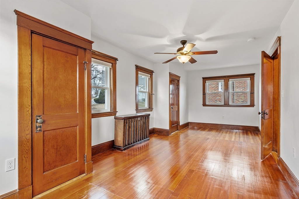 8 Elson Road Waltham, MA 02451 - Photo 17 of 36 Gallery Image 17