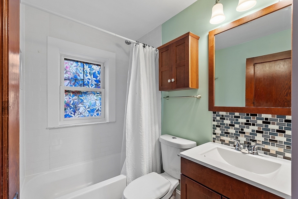 8 Elson Road Waltham, MA 02451 - Photo 24 of 36 Gallery Image 24