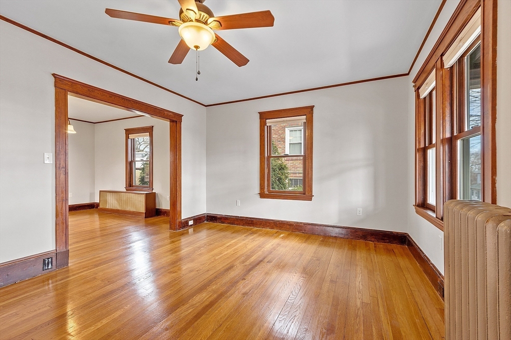 8 Elson Road Waltham, MA 02451 - Photo 5 of 36 Gallery Image 5