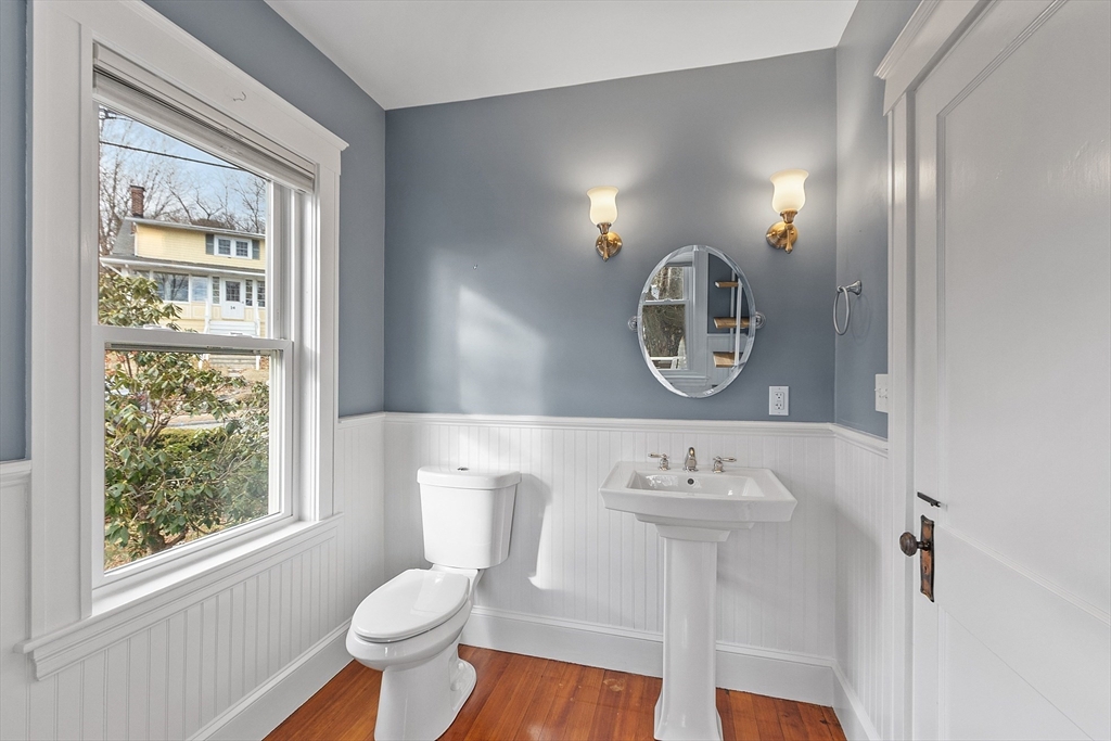 8 Elson Road Waltham, MA 02451 - Photo 6 of 36 Gallery Image 6