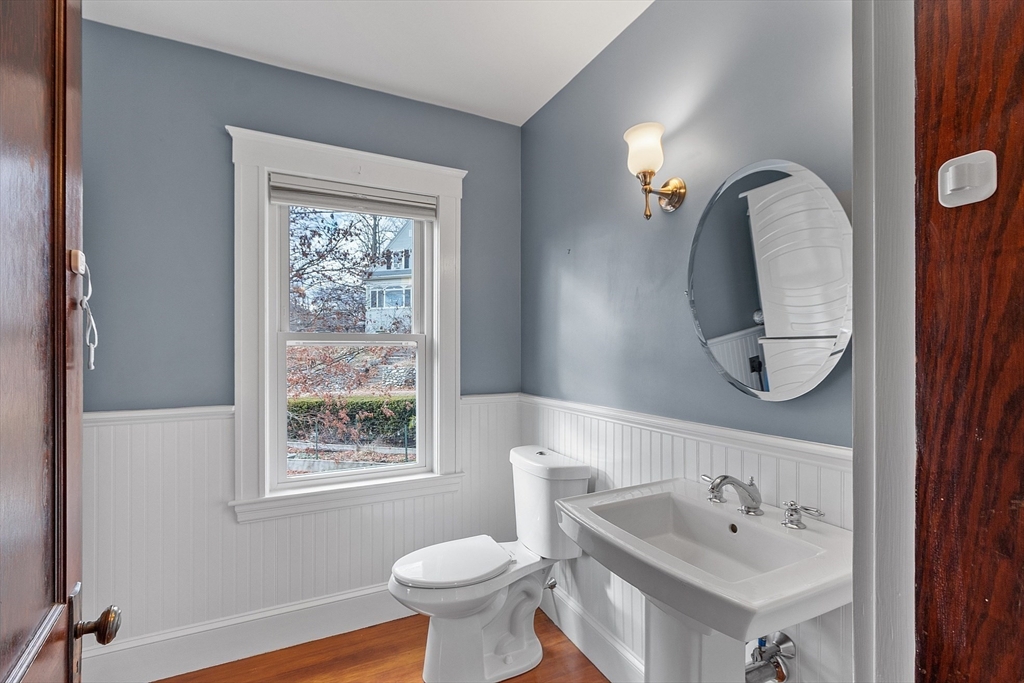 8 Elson Road Waltham, MA 02451 - Photo 7 of 36 Gallery Image 7