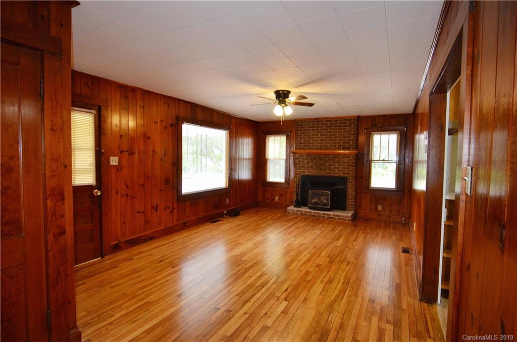 156 Wall Poole Road Marion, NC 28752 - Photo 12 of 21 Gallery Image 12