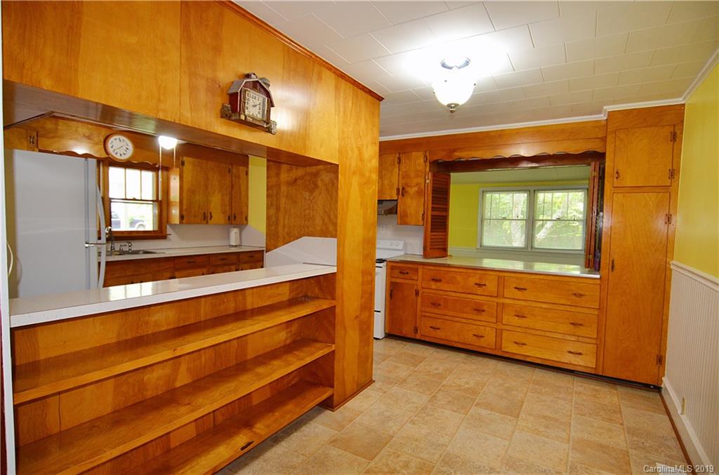 156 Wall Poole Road Marion, NC 28752 - Photo 14 of 21 Gallery Image 14