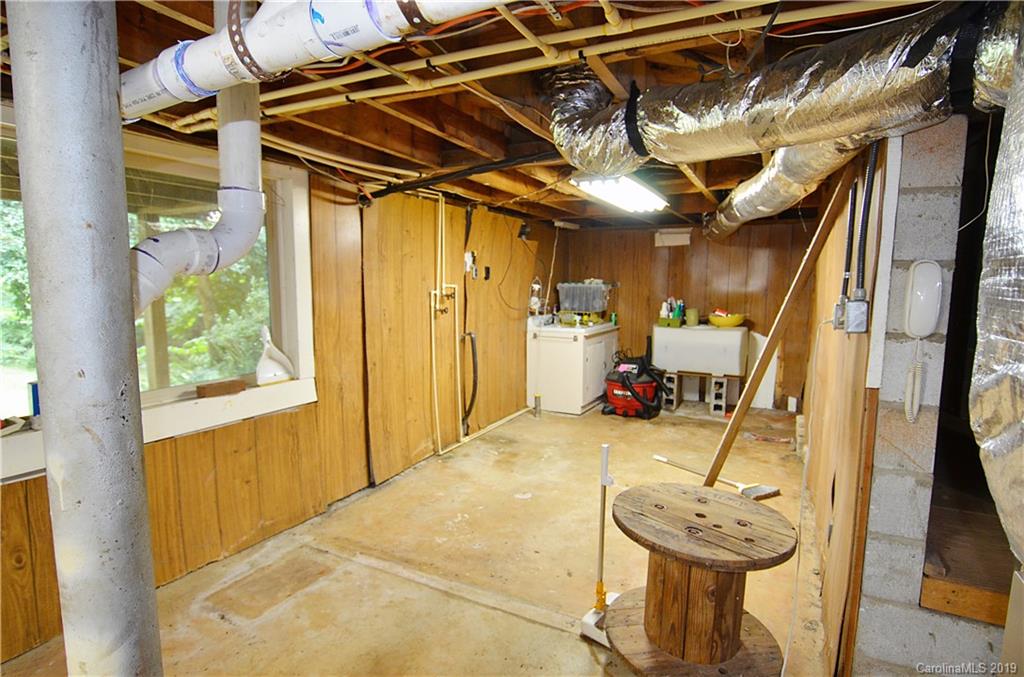 156 Wall Poole Road Marion, NC 28752 - Photo 19 of 21 Gallery Image 19